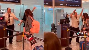 Locura total en el aeropuerto: trabajador dejó todo para correr y gritar el gol de la Selección Argentina