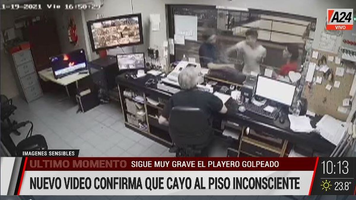 Nuevo video del brutal golpe al playero en el garage. (Captura de Tv)