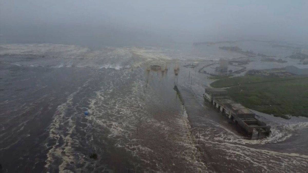 Alertas de tsunami por un terremoto de 8