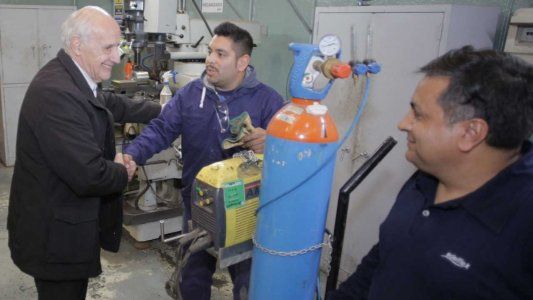 Mientras los galanes peronistas se juntaron en Córdoba, Lavagna insistió en su modelo de unidad nacional