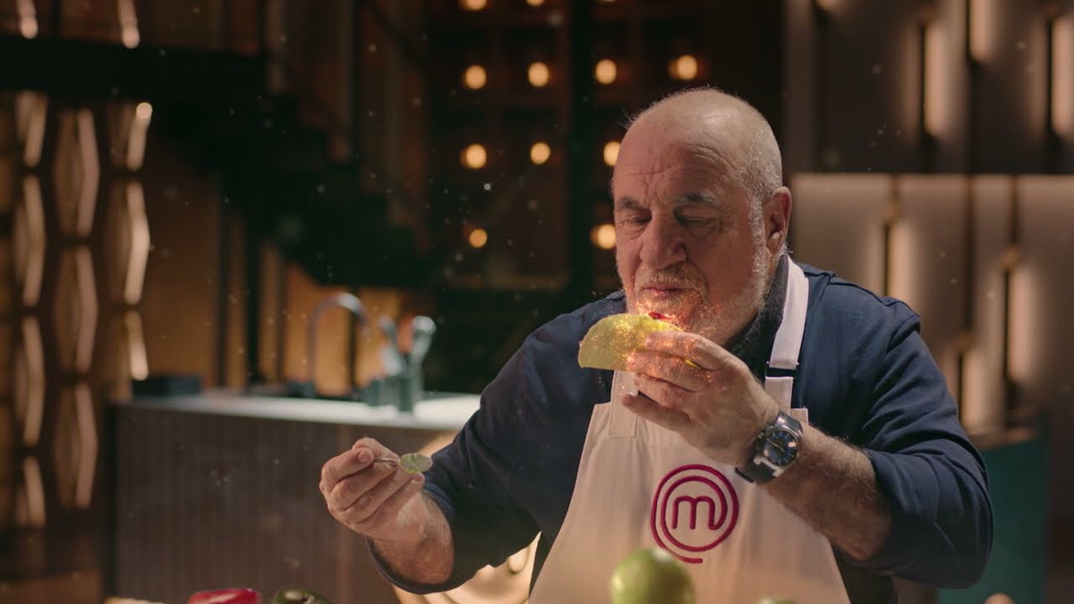 Jos&eacute; Luis Gioia est&aacute; prendido fuego con Masterchef Celebrity: "&iquest;Cu&aacute;l es la soberbia en m&iacute;?"