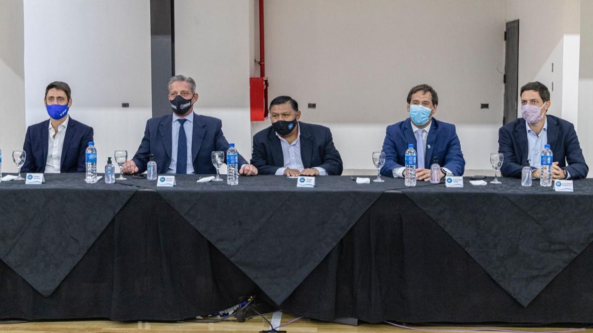 El CEO de YPF participó de la celebración del Día del Petróleo en Comodoro Rivadavia