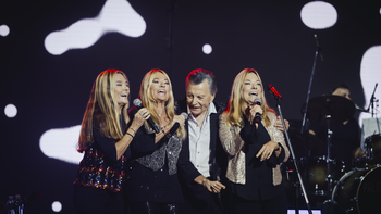 Palito Ortega: la leyenda de la música popular argentina, ovacionado otra vez en el Luna Park