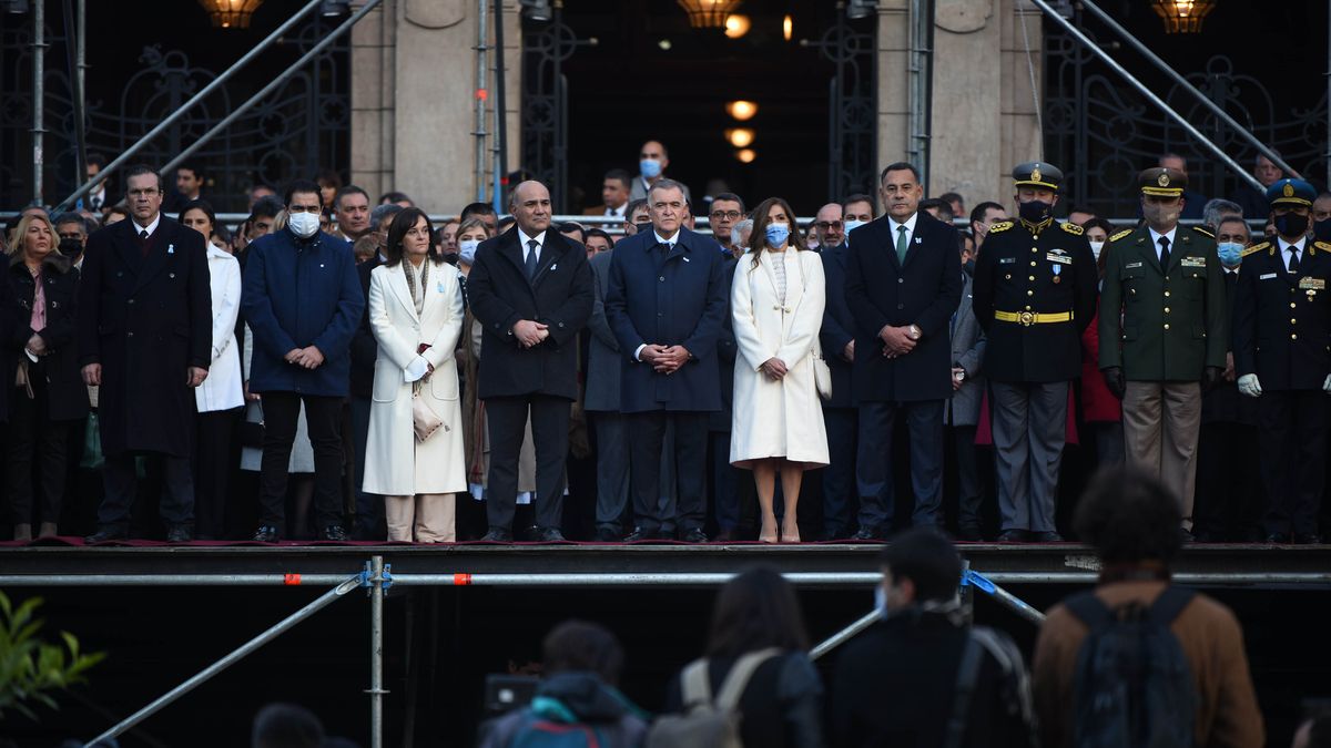Juan Manzur y un mensaje de unidad en el Día de la Independencia. (Télam)