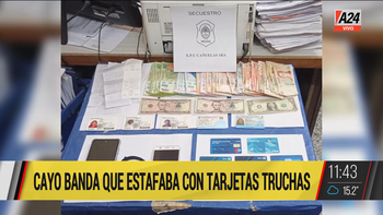 Detuvieron a una banda que estafaba con tarjetas truchas. (Captura de Tv) Detuvieron a una banda que estafaba con tarjetas truchas. (Captura de Tv)