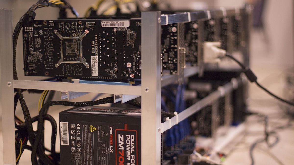 La prohibición de minería de Bitcoin en China fue un punto negativo en el 2021 que terminó impactando de manera positiva para la criptomoneda. 