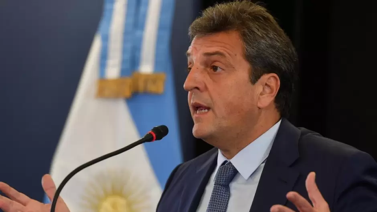 Sergio Massa plantea al Congreso eliminar beneficios a sectores medios y altos para lograr el ajuste