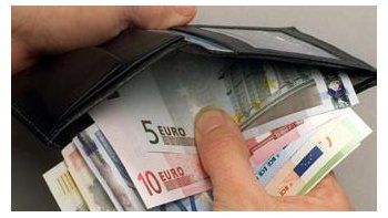Anticipándose a futuras crisis, la Unión Europea busca crear un salario mínimo común