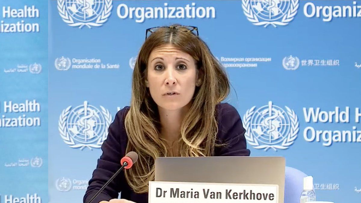 Dra. María Van Kerkhove,  de la OMS alerta que sobre el peligro de creer que la pandemia terminó en algunos lugares del mundo y relajar los cuidados (Foto: OMS)