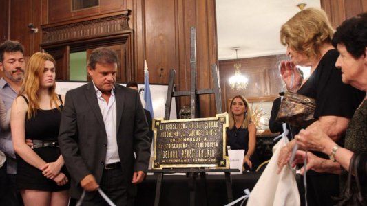Justicia por Débora, el reclamo unánime en el homenaje a Pérez Volpin en la Legislatura porteña