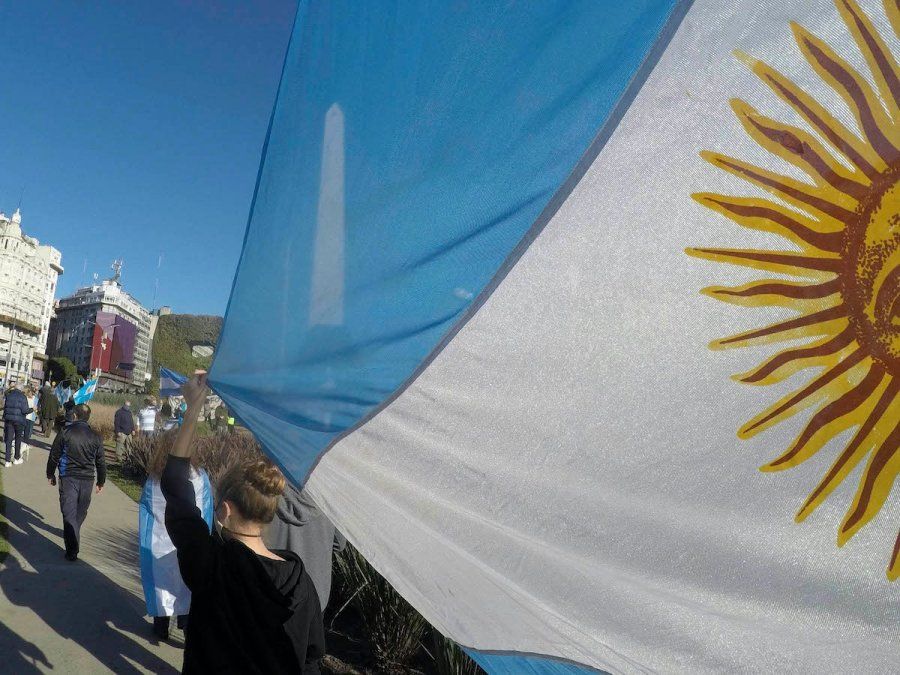 Algo se quebró: qué hubo detrás de la fuerte adhesión a la marcha del 17A