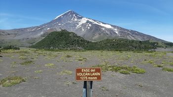 Accidente fatal en el volcán Lanín: un montañista murió y tres personas resultaron heridas de gravedad