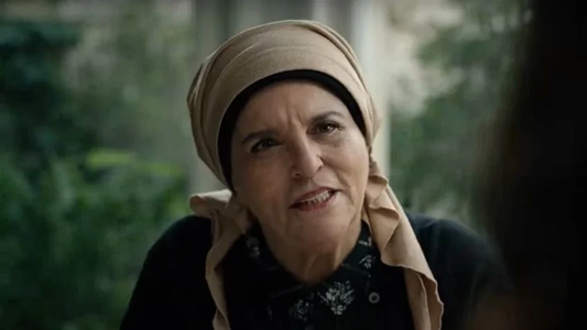 Está en Netflix, dura solo 8 capítulos y TE VUELA LA CABEZA