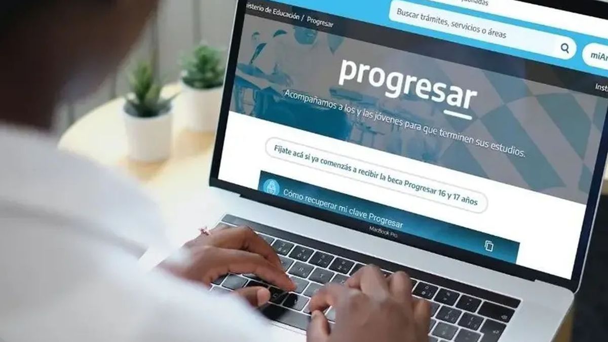 ANSES oficializó el pago de $20 mil para BECAS PROGRESAR: cuándo se cobra y cuáles son los requisitos (Foto: archivo)