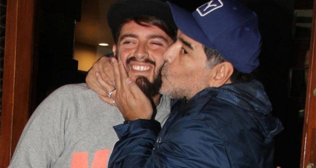 El mensaje de Diego Maradona Junior a su papá: “El capitán de mi corazón nunca morirá”