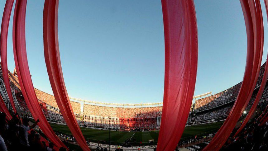 Clausuraron el Monumental de manera administrativa, pero River pagará la multa y lo habilitará